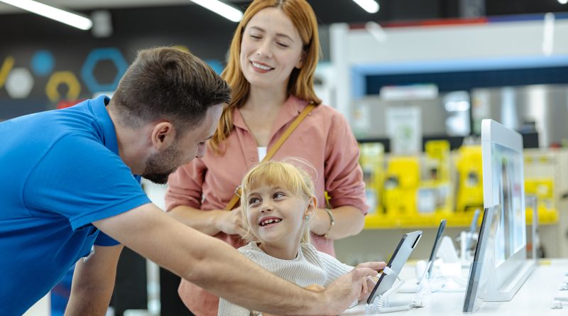 Rich Lindblom shares why building long-term relationships with your customers (not chasing the one-time win) is the real key to generational sales. ⬇️

yoursourcenews.com/2025/09/in-it-…

🔔 Follow YSN 👉 @yoursourcenews

#YourSourceNews #YSN #ItsAboutTheMembers #FurnitureBuyingGroup