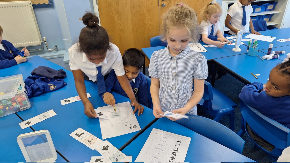 AbbeyPrimary's tweet image. #Y2 have been having fun learning about barcodes during our #computing lesson this afternoon. 🤗