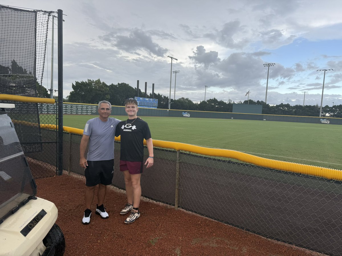 Another great visit at Miami Dade College thank you for having me and showing me around campus. <a href="/andyfleischack1/">andy fleischacker</a> <a href="/GaitherBaseball/">Gaither Baseball</a> <a href="/Miller24Jackson/">Jackson Miller</a> <a href="/pistolplante/">Matt Plante</a> #uncommited