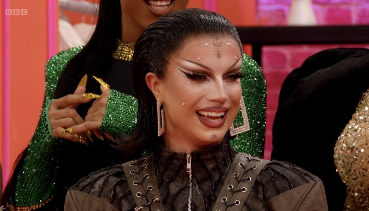 Bones is just stunning
OBSESSED
#DragRaceUK