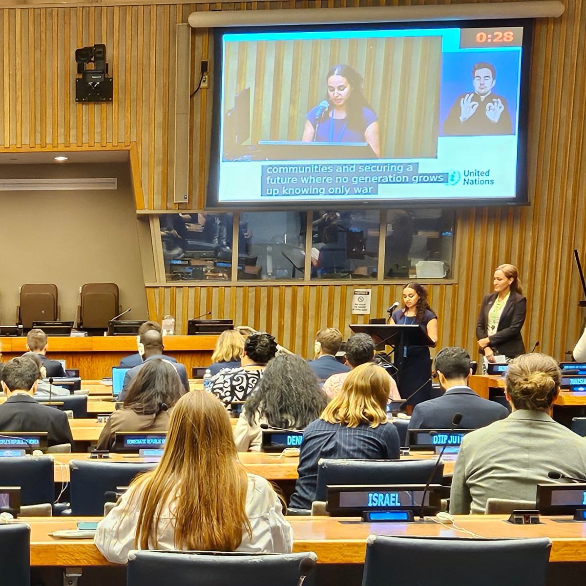 Denmark_UN's tweet photo. Young people are essential partners in shaping our common future.
At #UNGA80, Denmark together with 🇩🇰 youth delegates, mark 30 years of #WPAY and call for full, effective and meaningful youth participation.
#Youth2030 #UN4Youth https://t.co/b5bFTLmEi7