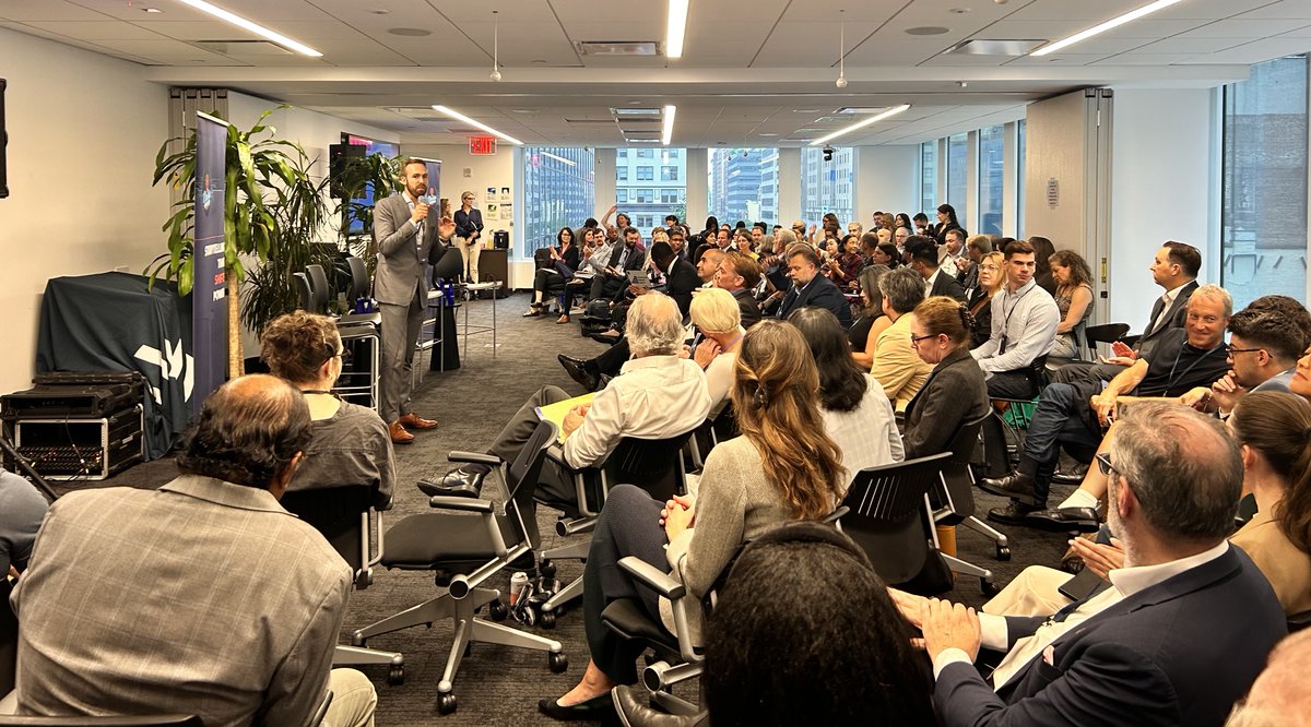 ElectricInno's tweet image. Today has been inspiring. Together, we have the tools &amp;amp; technologies needed to supercharge the American economy &amp;amp; spur a new wave of electric innovation. Thank you to everyone who joined us for our inaugural #ElectricInnovationForum! We can't wait to power our movement together.