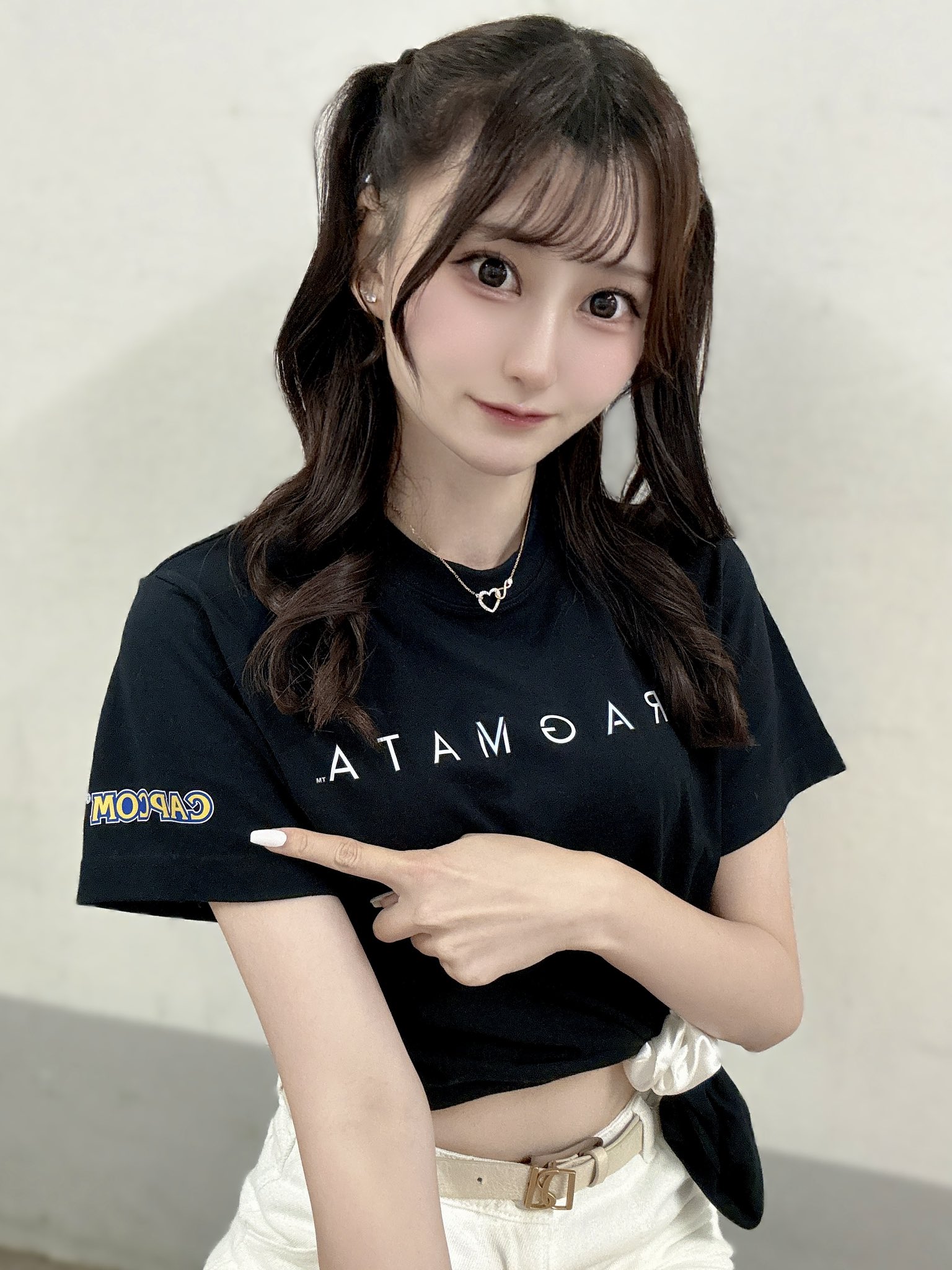 ★お値下げ★小林モー子さん　PINS 街角スナップシリーズ 街角スナップ」シリーズ - WEB SHOP | maison des perles