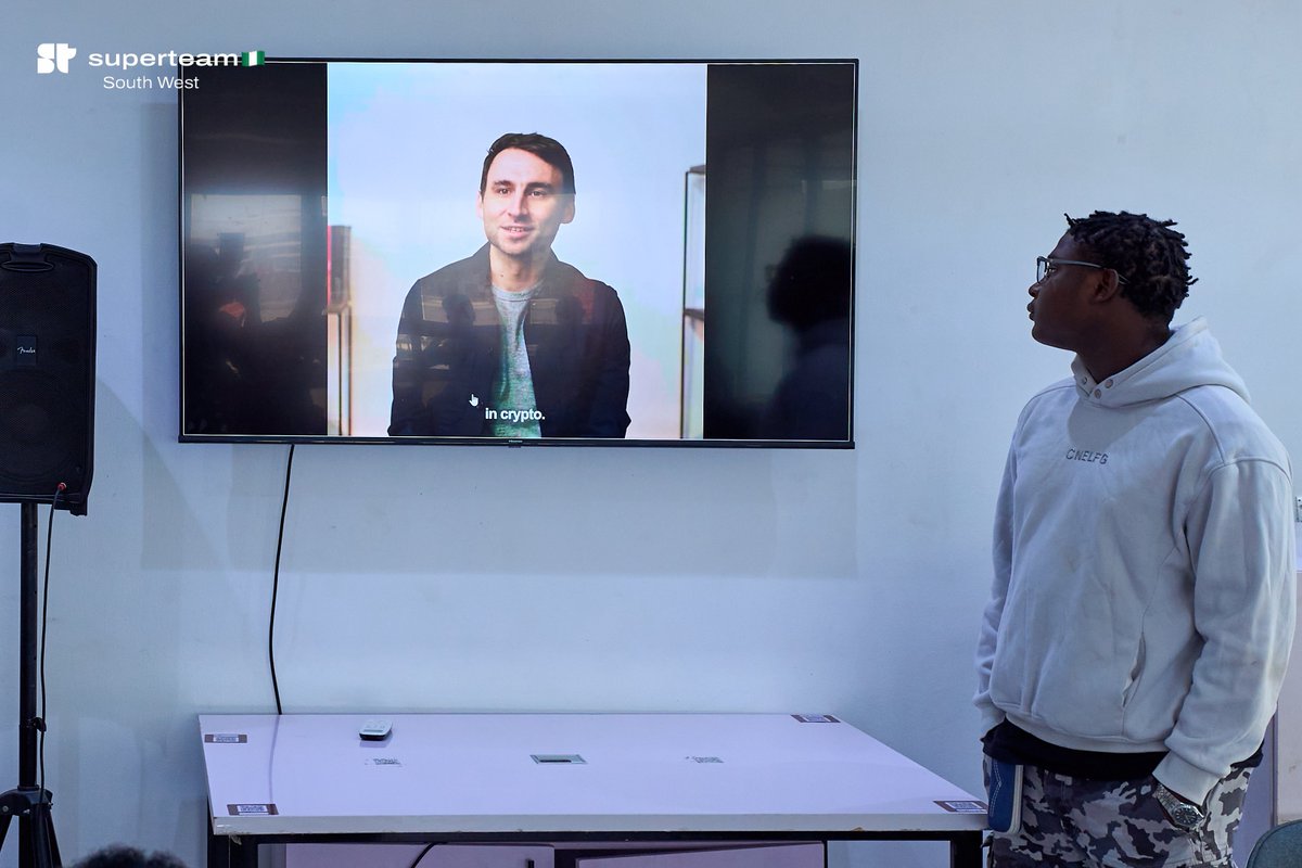 SuperteamNG's tweet image. Speakers included: 

@francis_codex, who spoke on ‘Developer Relations &amp;amp; Hackathon Mindset’

@thisis_monarch who broke down ‘Idea Bank’

@dev_tochukwu who touched on ‘MVP: The Paj Cash Case Study’, and 

@Harri_obi who quickly touched on ‘GTM &amp;amp; some easy tricks to win over the…