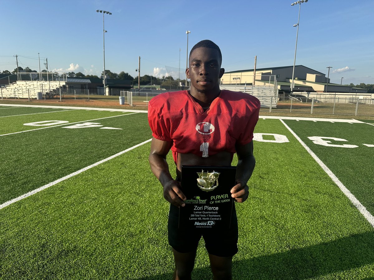 JevanMcCoskeyTV's tweet photo. Congratulations to Lamar senior quarterback @ZoriPierce7! He's our Pee Dee @WBTWBlitz player of the week. 269 yards 4 total scores in their big win over North Central last Friday. https://t.co/fK85XEKuf8