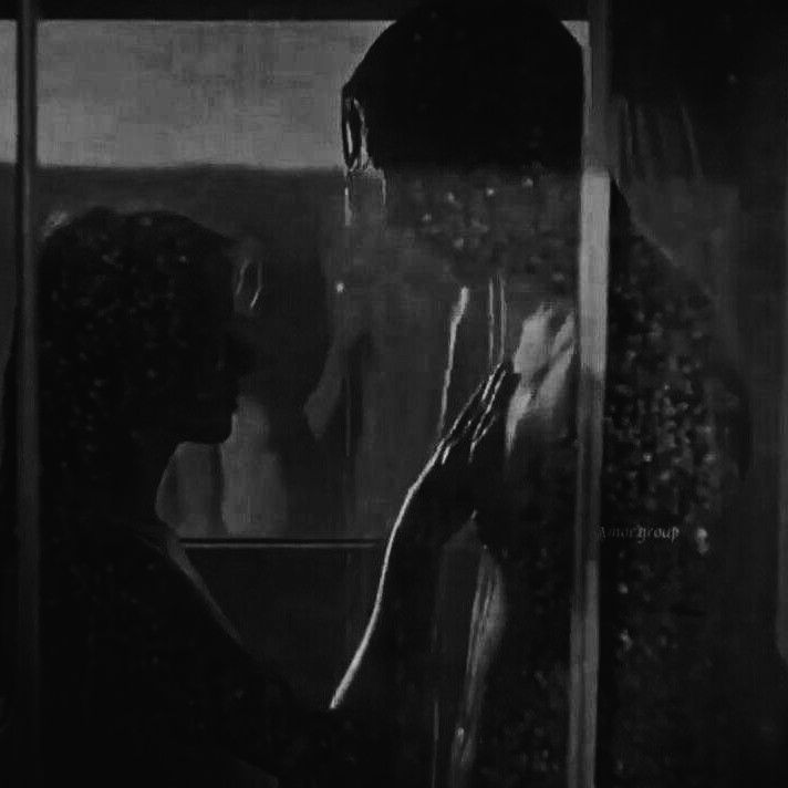 #TDSOBwattWN

,, Chcieliśmy podążać za światłem, ale ciemność o wiele bardziej do nas pasowała. Upadliśmy po raz kolejny, nie mogąc dłużej się opierać. Błagaliśmy o wybaczenie, lecz nikt nie miał nas w swojej opiece od chwili, gdy spojrzeliśmy w swoje oczy po raz pierwszy. "