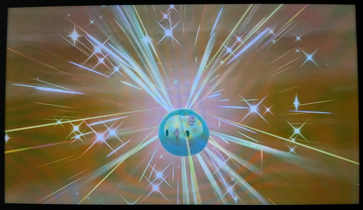 🌟692/1025🌟: Symbios shiny 
➡️ Évolution de Nucléos shiny trouvée en 187 œufs 😉
Famille complète ✅️