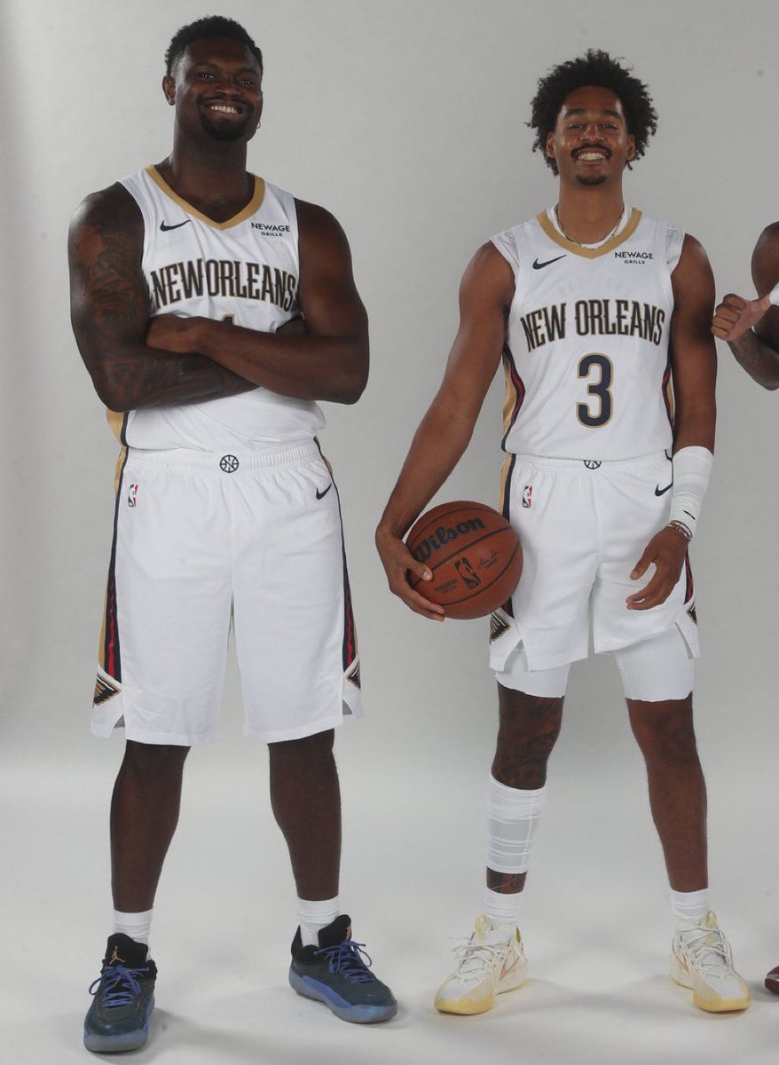 Hoopss's tweet image. Who’s stopping this duo?