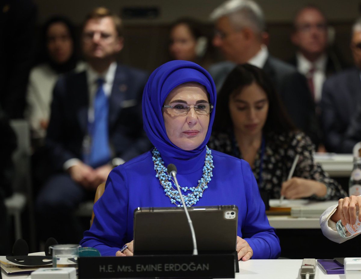 📍Birleşmiş Milletler Genel Merkezi 
📍New York

Sayın Emine Erdoğan Hanımefendi’nin teşrifleriyle Özbekistan Devlet Başkanı’nın eşi Sayın Ziroat Mirziyoyeva’nın ev sahipliğinde düzenlenen etkinliğe Sayın Bakanımız @kemalmemisoglu53  önderliğinde iştirak ettik. 

“Kanser ve Diğer