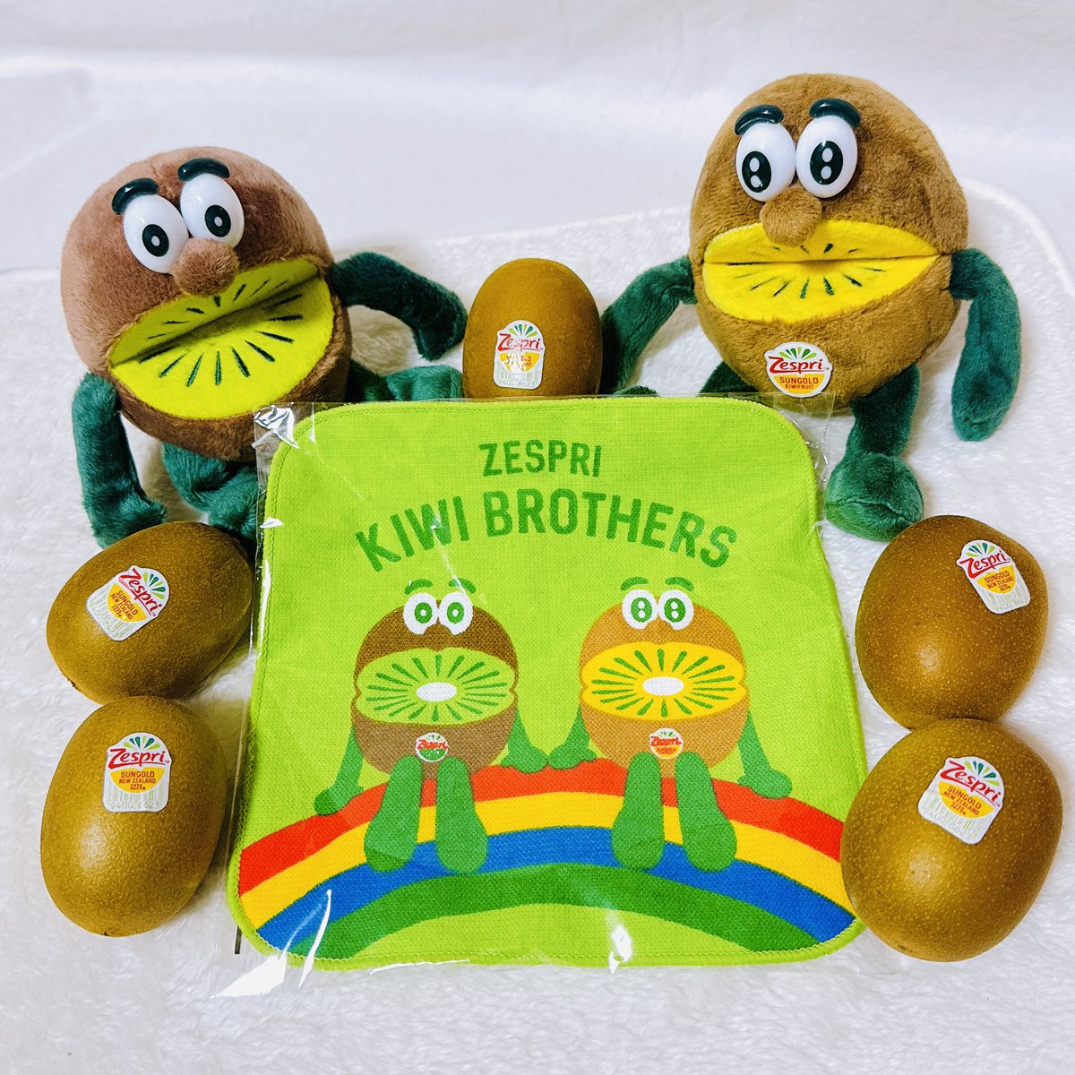 キュウイブラザーズ Amazon.co.jp: GLOW キウイブラザーズ ゼスプリ キウイ 可愛い