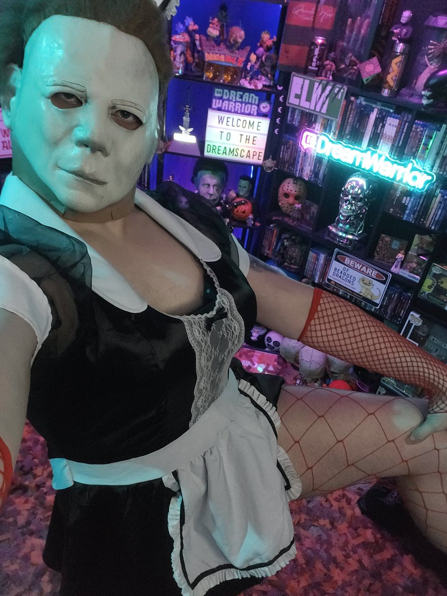 MAID MYERS HAS RETURNED! 🔪🧹
🎉DREAMY SUBATHON DAY 8!🎉

🔴I'M LIVE!🔴
twitch.tv/dreamwarrior