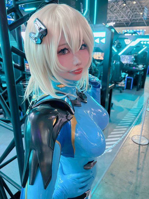Twitterのコスプレ画像35