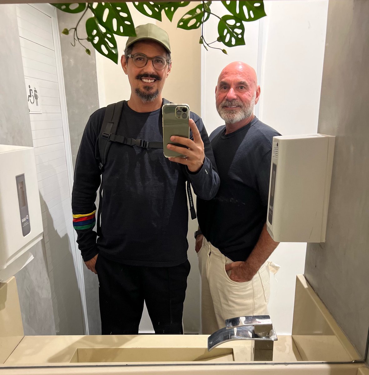 gusnit's tweet photo. Borelli gelato https://t.co/OKqrDRz3Zs