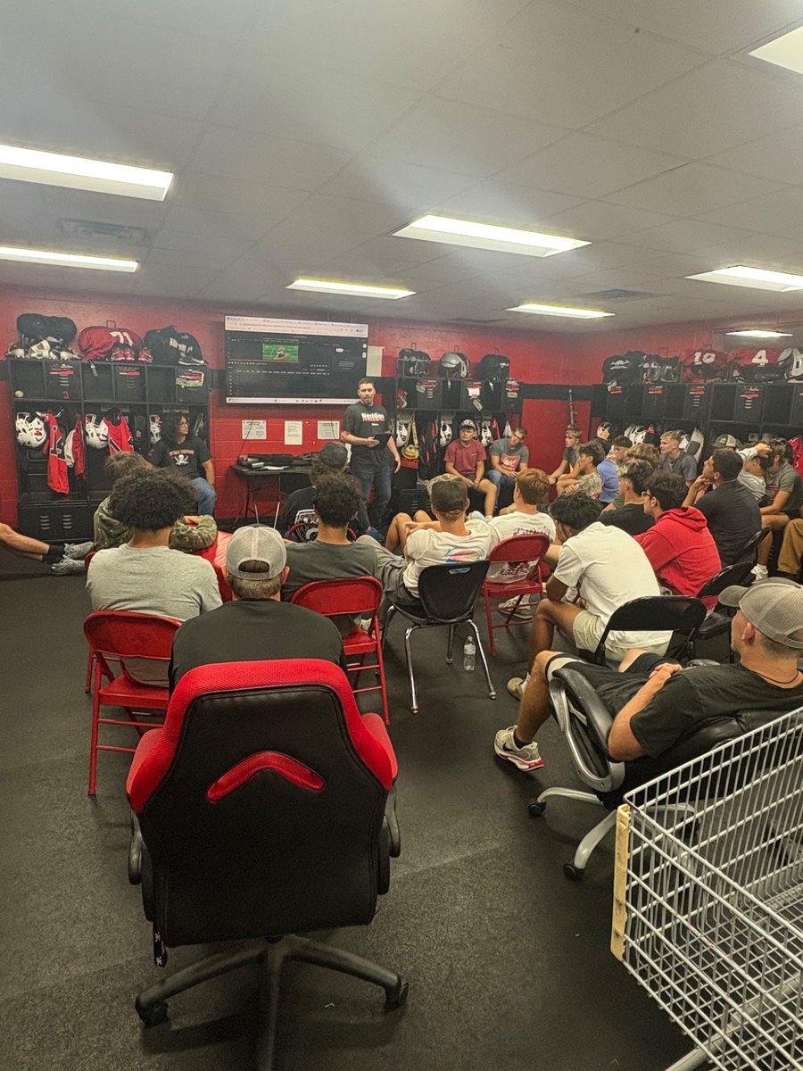 Poteau Pirates Football (@poteaufb) on Twitter photo Thank you to Pastor Joey Bottoms for coming and talking to our team about Accountability! Poteau Football appreciates your heart! Thank you to Pastor Joey Bottoms for coming and talking to our team about Accountability! Poteau Football appreciates your heart!