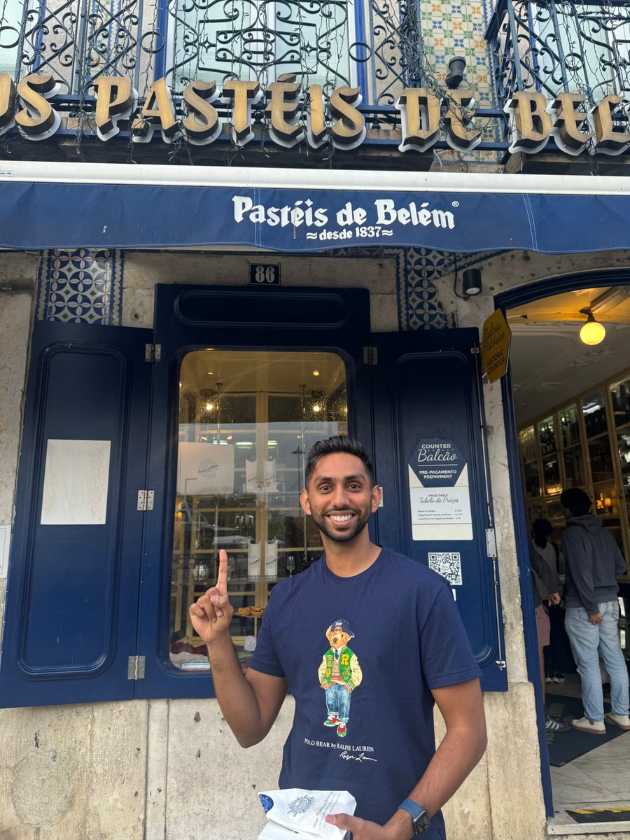 Penn_ENT's tweet photo. Weโre excited to continue our PGY1 resident introduction series! ๐ Up next is Vikram Vasan, MD. ๐
Learn more about him below!
#ENTresidents #PGY1 #Otolaryngology https://t.co/Rgvly9XcYz
