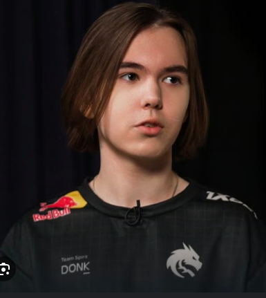 dieser typ ist putins übermenschlicher supersoldat, der für die internationale machtübernahme sorgen soll