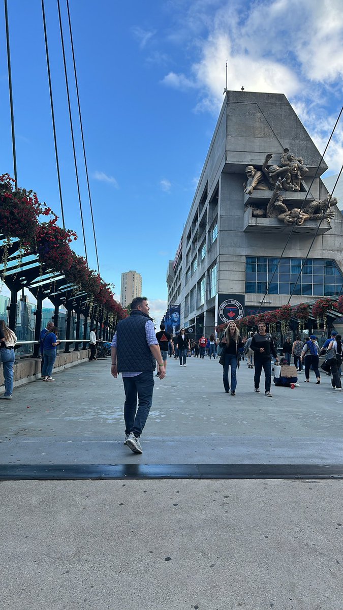 Toronto da yine bir maç günü