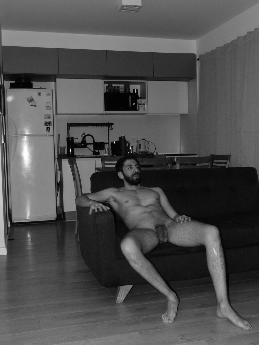 Aquí estoy yo…
MODEL <a href="/Paul_inthehouse/">Federico V.</a>