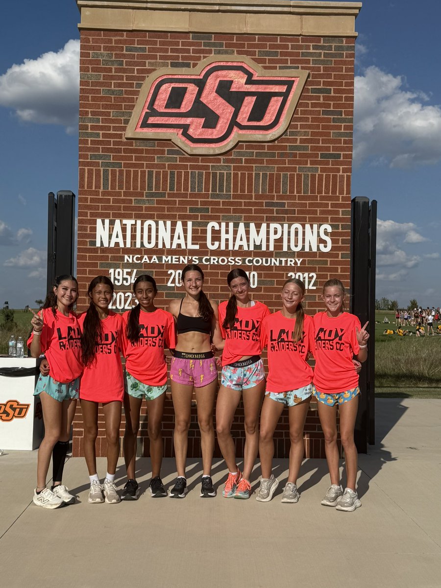 randalltrack's tweet photo. CC Lady Raiders at Oklahoma State🏴‍☠️🏴‍☠️🏴‍☠️ Getting ready to run tomorrow🏴‍☠️🏴‍☠️🏴‍☠️🏴‍☠️🏴‍☠️ https://t.co/nvM6kR6Ra8
