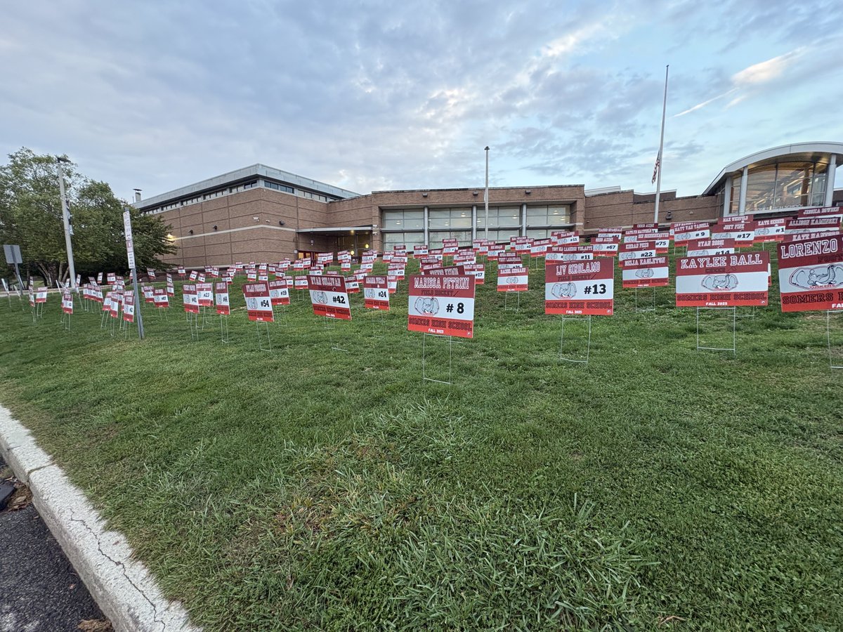 SuptDocB's tweet image. Ready for homecoming! ⁦@SomersNYTuskers⁩