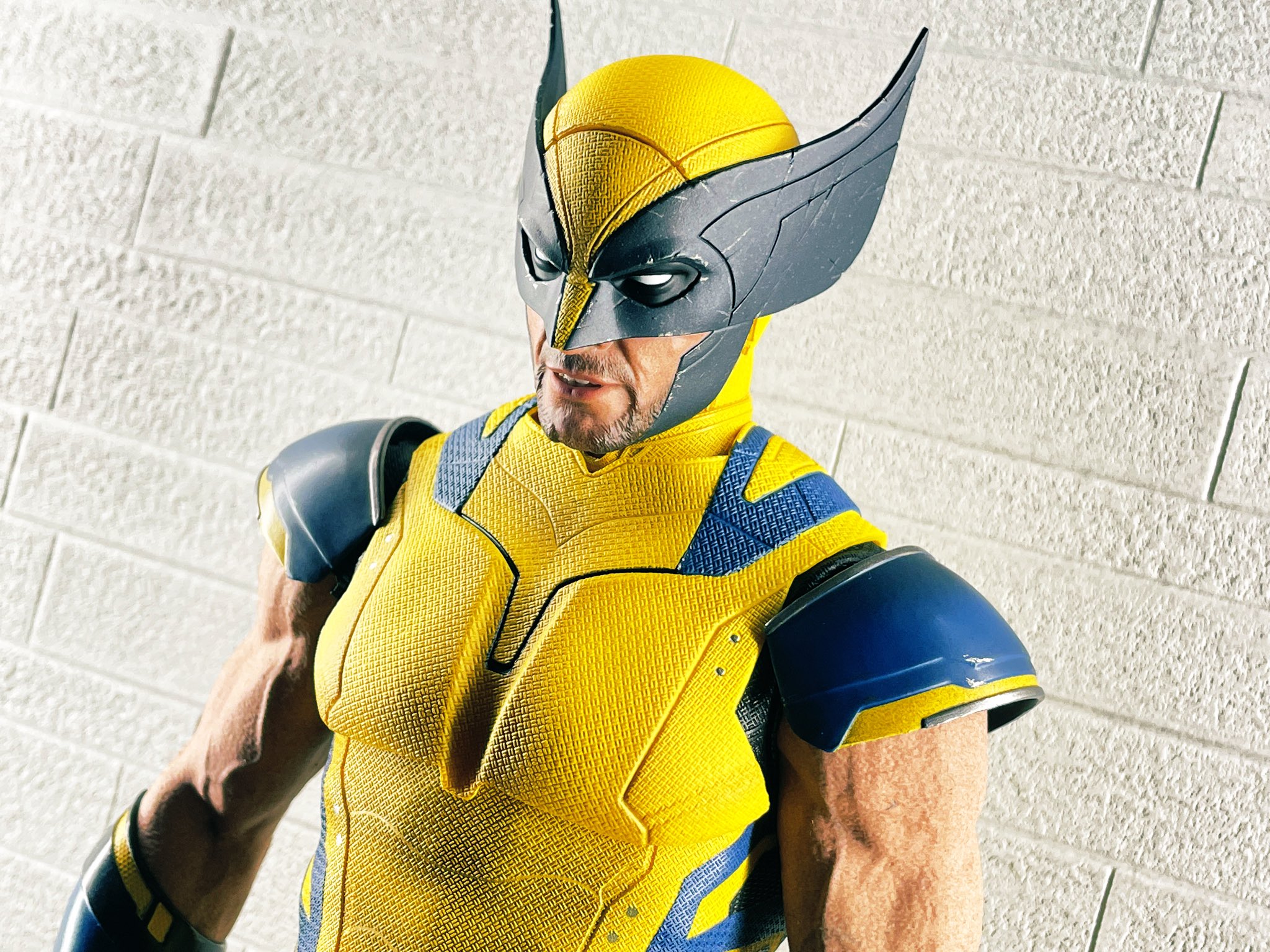 ホットトイズ　ウルヴァリン 炎スタジオ】『マーベル・コミック』1/6スケールフィギュア