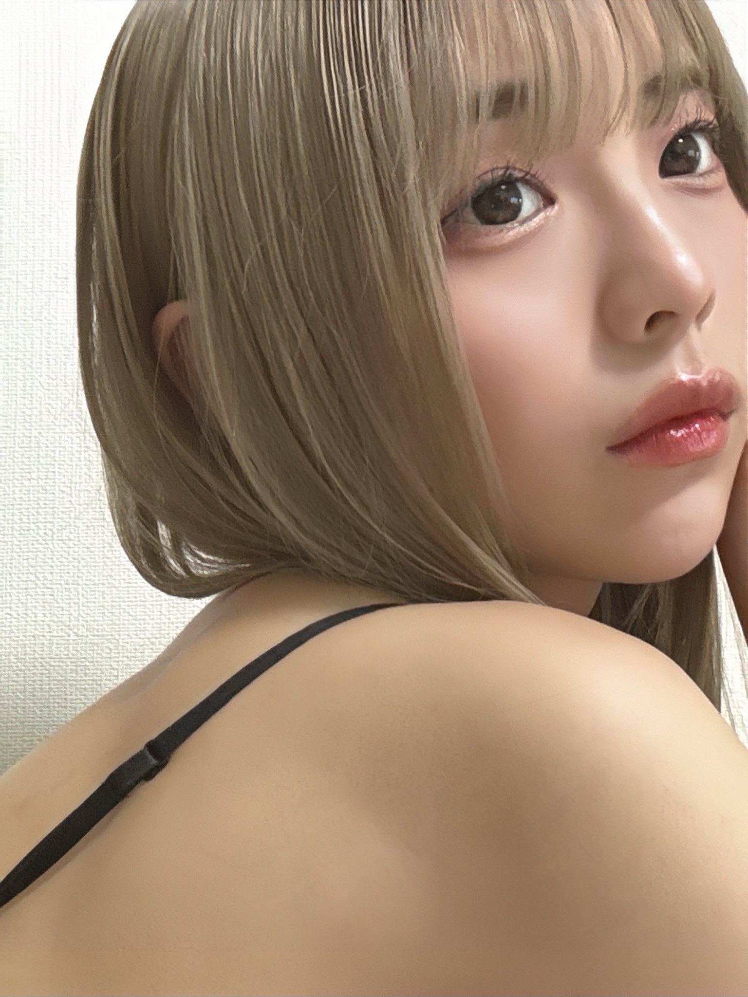 【新品】菊地姫奈写真集「memory」豪華版　菊地姫奈　写真集　新品　新品未開封 菊地姫奈の写真集が異例の大部数に！豪華版が発売決定 | RBB TODAY