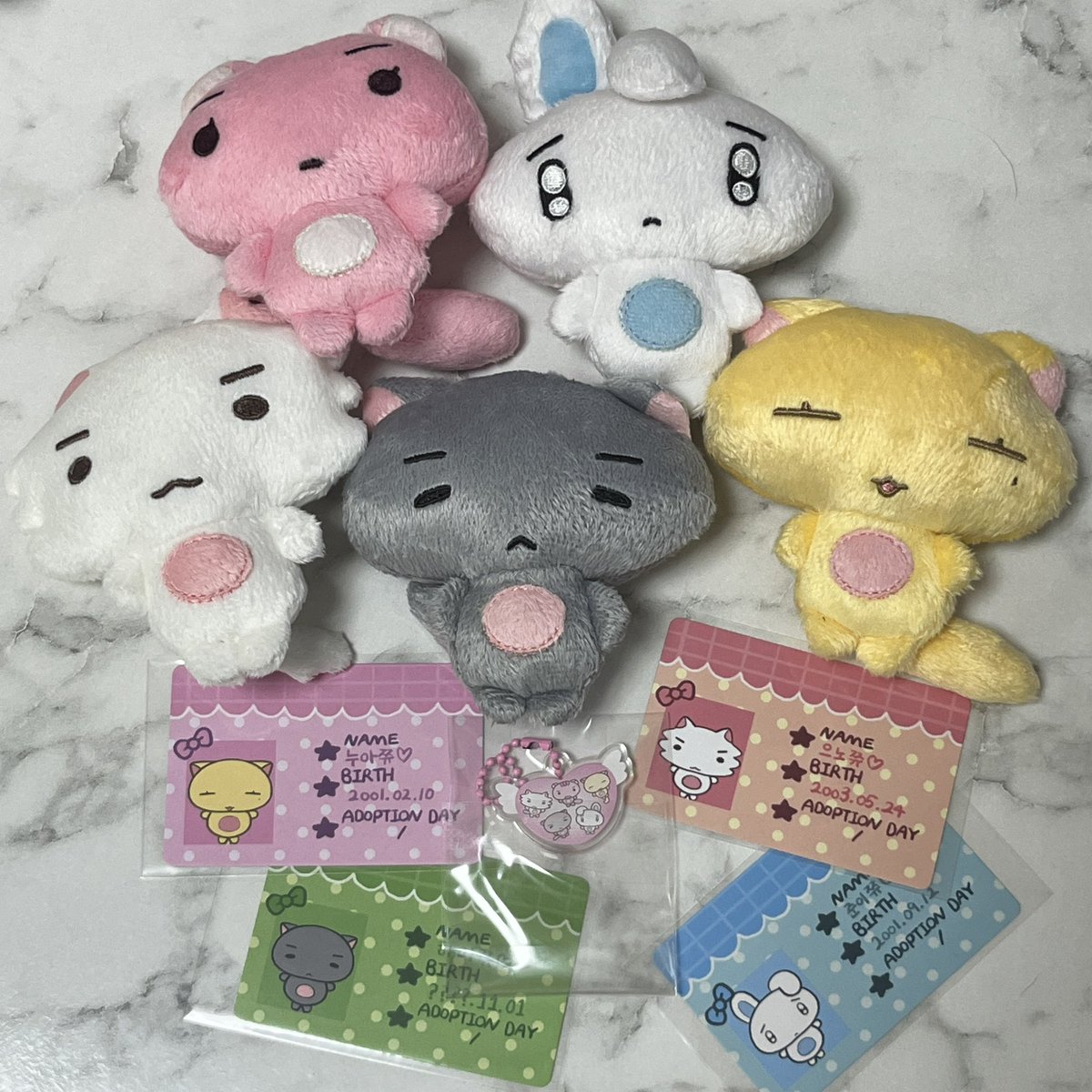 qq1bb1pp1's tweet photo. 플레이브 속성 인형 플브쮸 준이쮸 누아쭈 바미쮸 으노쮸 하미쮸 예준 노아 밤비 은호 하민

일괄 85000

개별시 1체당 18000 (배송비 별도)

외출X 전체 비닐백만 제거 후 지퍼백 보관

plave yejun noah bamby eunho hamin https://t.co/BDSSZJ6UBP