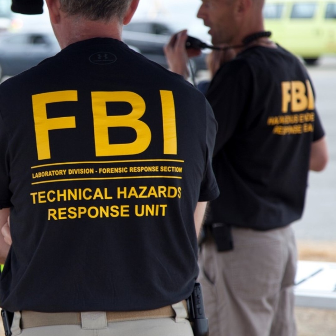 If a crime scene is complex or dangerous, technical hazards response experts ensure the FBI can safely access and collect evidence that involves: underwater operations, confined spaces, hazardous materials &amp; more. 

Learn more at: fbi.gov/investigate/ho…