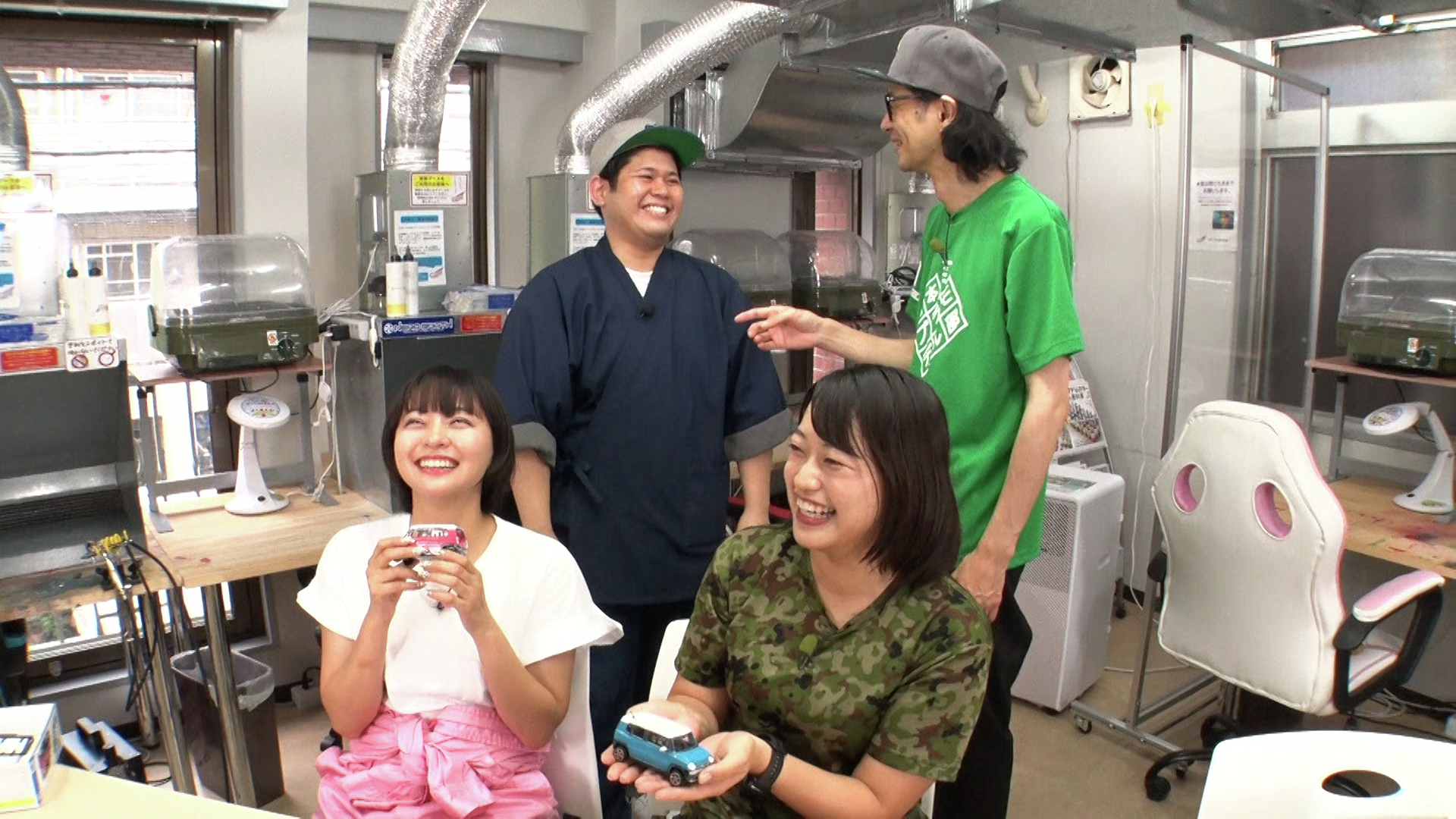 お笑い・バラエティ D4664 ZX- プロフィール｜吉本興業株式会社