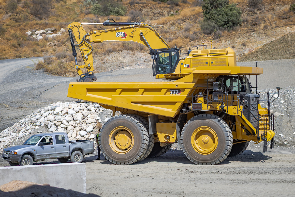 Caterpillar 26/09/2025 #midday <a href="/promalaga/">Promálaga</a>