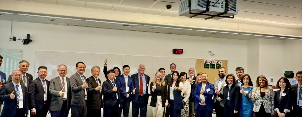 anitahuberman's tweet image. Thank you to the BC Council for International Education for welcoming Western Community College at today’s Taiwan delegation meeting at Vancouver Community College. We 
explored potential collaborations, exchanged best practices, and strengthened ties between our institutions.…