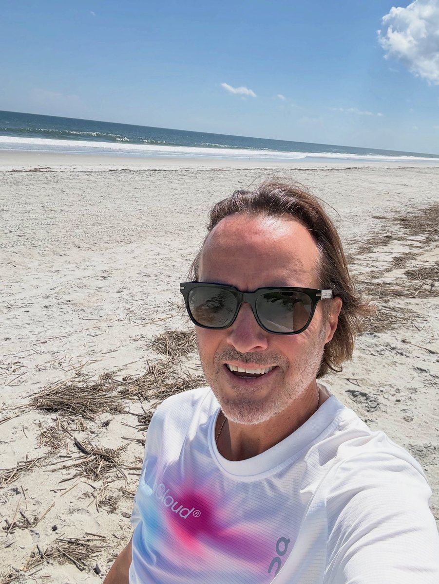 John Legere tweet media