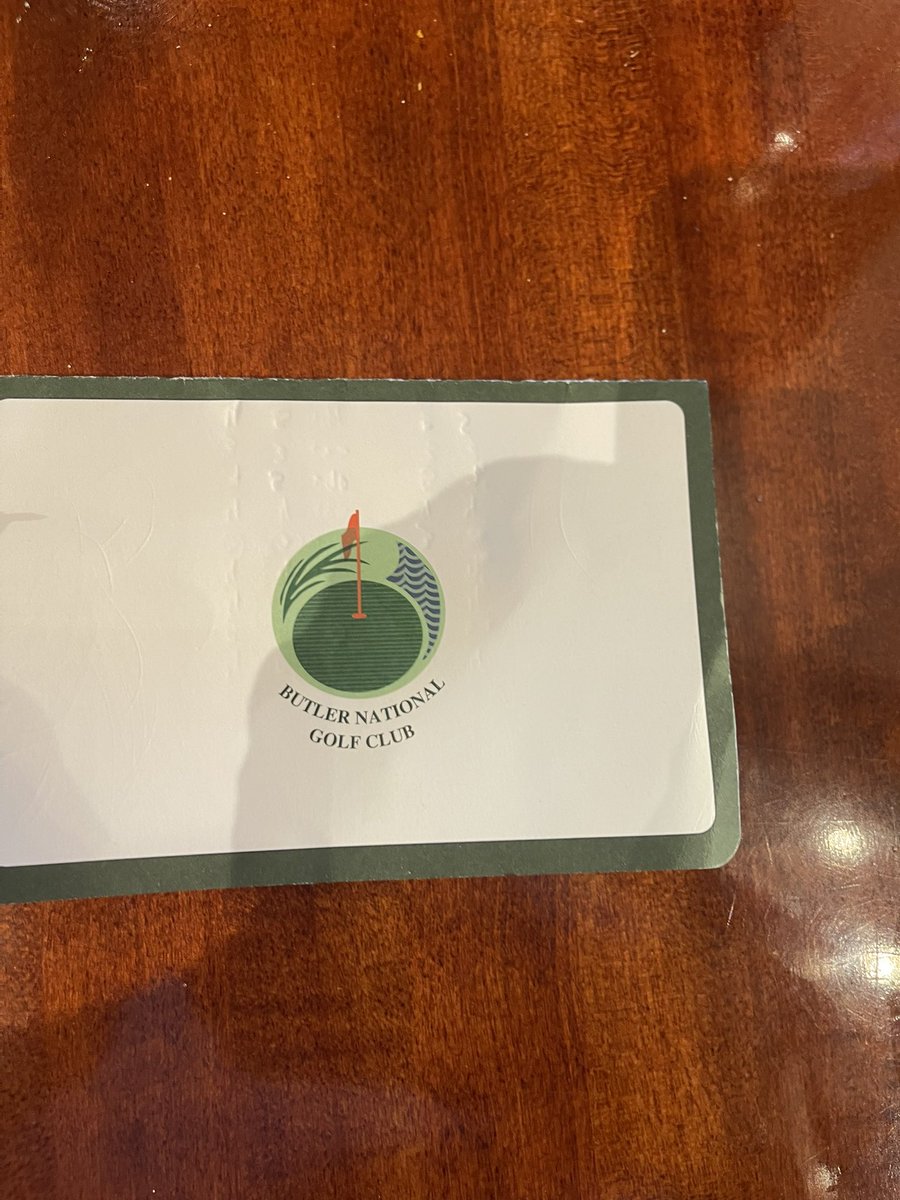 Knocked 2 courses off the bucket list this week. They were both awesome and different in their own way. Chicago GC’s greens were nearly impossible and Butler was so pure. Very lucky to have a fun golf circle of friends.