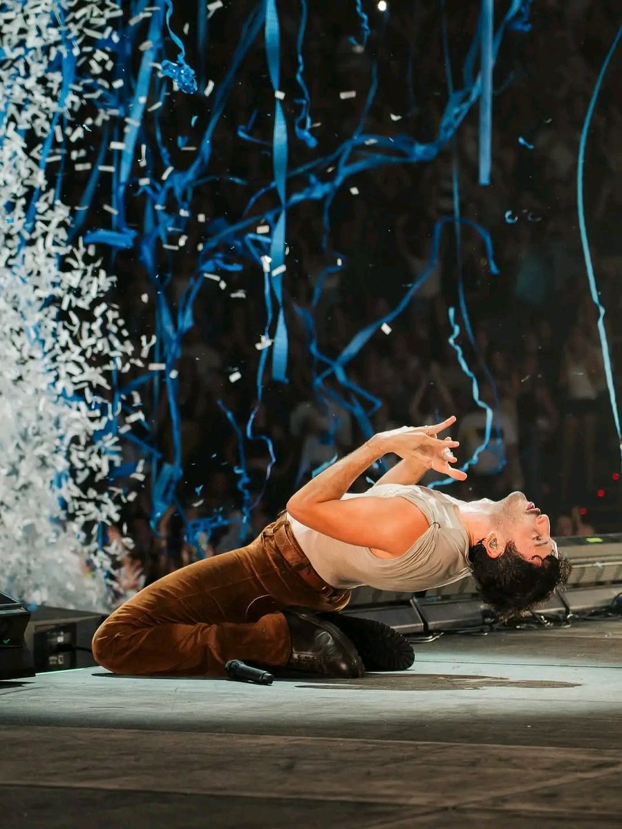 Se viene un temazo!!
Responde a este tweet con una foto de Sebas que siempre te hará regresar 

CANCIÓN PARA REGRESAR