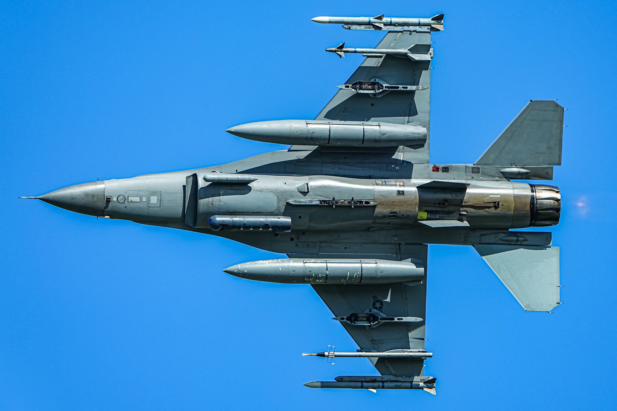 希少レア　米空軍三沢基地Golf Clubオリジナル　タペストリー 希少レア 米空軍三沢基地Golf Clubオリジナル タペストリー