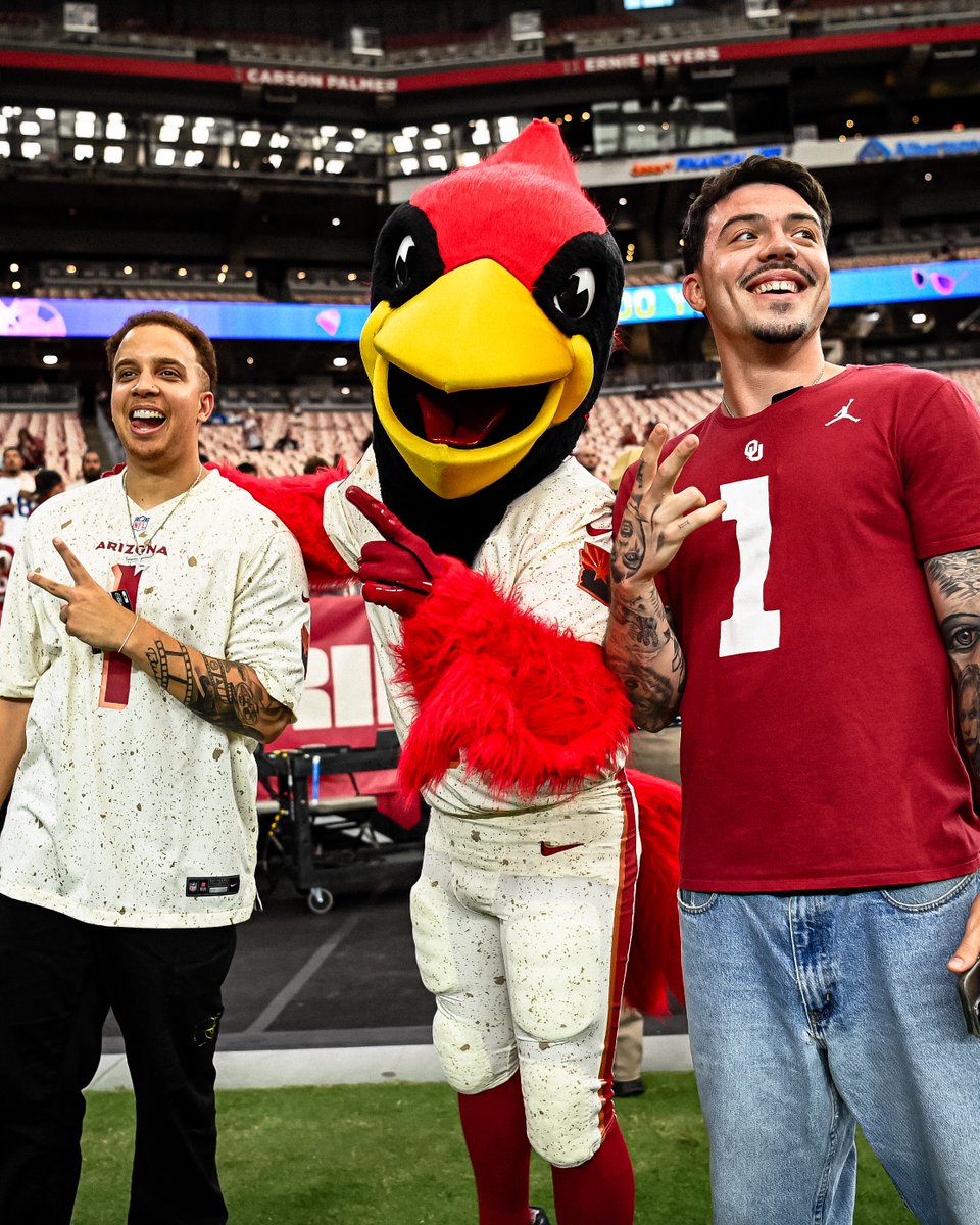 FaZe Clan had to show up for TNF!

<a href="/FaZeAdapt/">FaZe Adapt</a> x <a href="/Swagg/">FaZe Swagg ☢️</a>