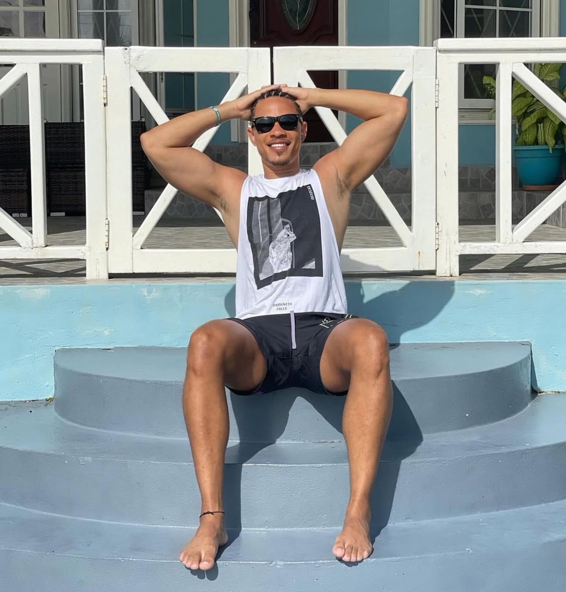 Clearly summer isn’t over 😏 #TB