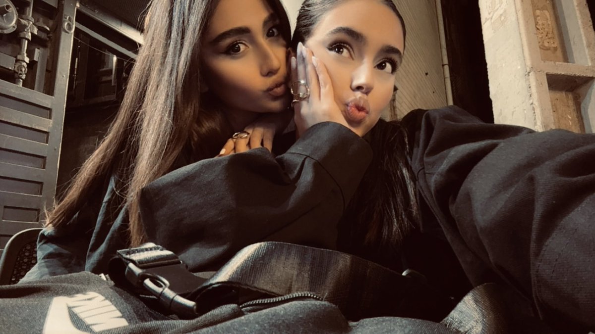 veetfi's tweet photo. OOOooOom Muchhhhhh 💋 https://t.co/WyHzp865b3