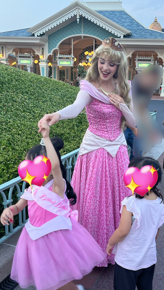 Tink_ジェラD専用垢 (@tinkd7) on Twitter photo 皆様、おはようございます☀️
やっと金曜日ですね✌️🎵 お互い無理せずゆるゆる頑張っていきましょう!!
小さなプリンセスにも優しいオーロラ姫がお美しくて素敵でした💖 皆様、おはようございます☀️
やっと金曜日ですね✌️🎵 お互い無理せずゆるゆる頑張っていきましょう!!
小さなプリンセスにも優しいオーロラ姫がお美しくて素敵でした💖