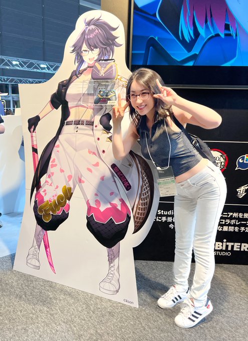 Twitterのコスプレ画像3