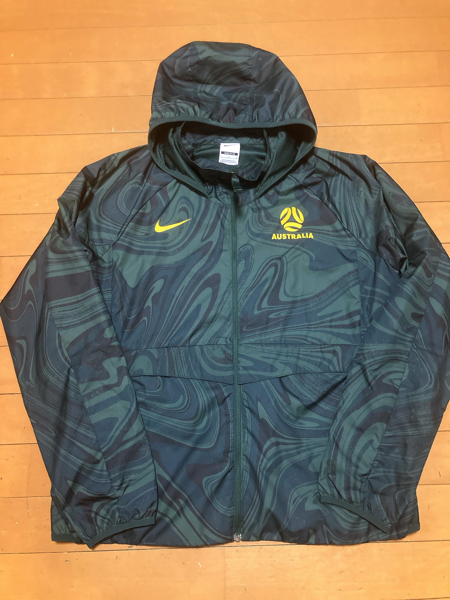Nike サッカー　オーストラリア代表 ウィンドブレーカー Sarah 湯河原 (古着屋) on X: 