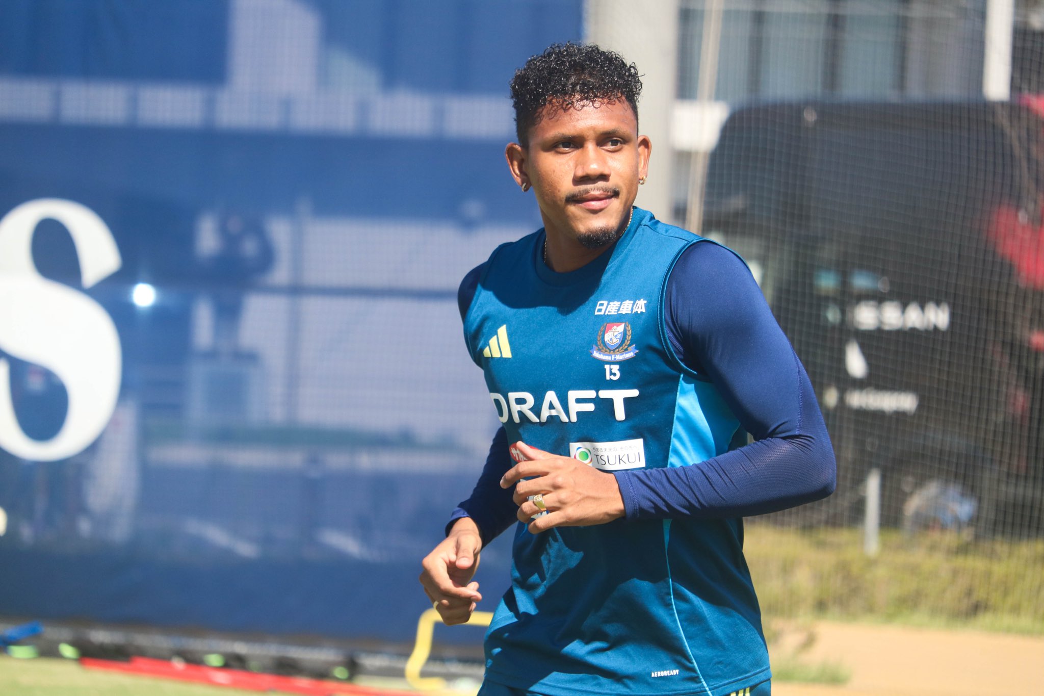 横浜F・マリノス maxresdefault.jpg