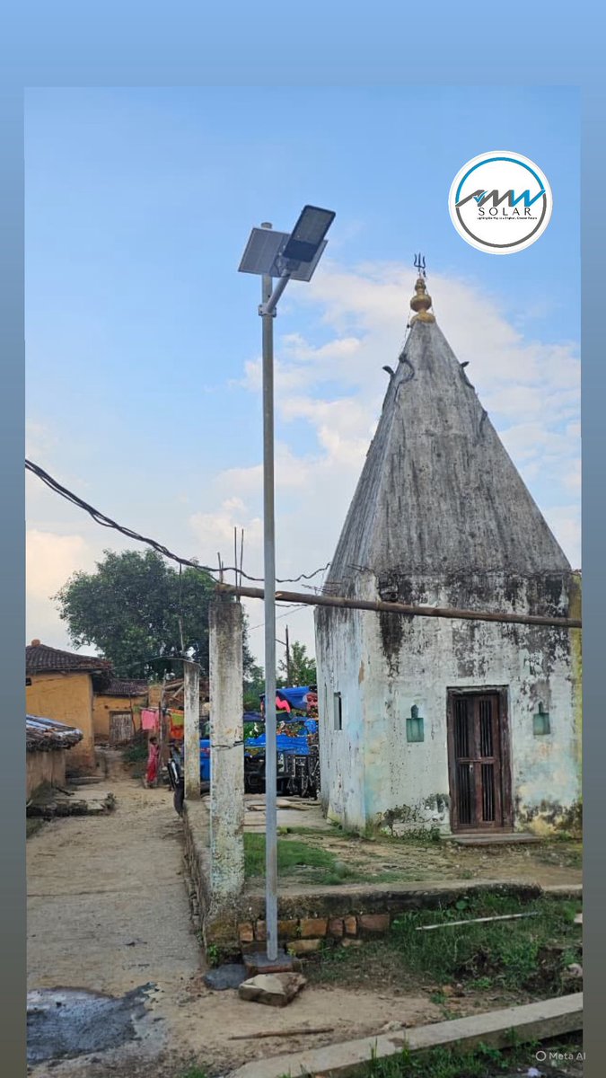 BhupendrYadav3's tweet image. 🌞 सूरज की रोशनी से गाँव की गलियों तक उजाला 🌞✨
अब अंधेरे में नहीं रुकेंगे कदम, सोलर स्ट्रीट लाइट से हर रास्ता होगा रोशन।
💡 पर्यावरण बचाओ – उजाला फैलाओ।
#SolarLight #GreenEnergy #VillageDevelopment #RenewableEnergy #सोलरउजाला #amwsolar #amwgroup @UPNEDA_Agency #AmwSolar…