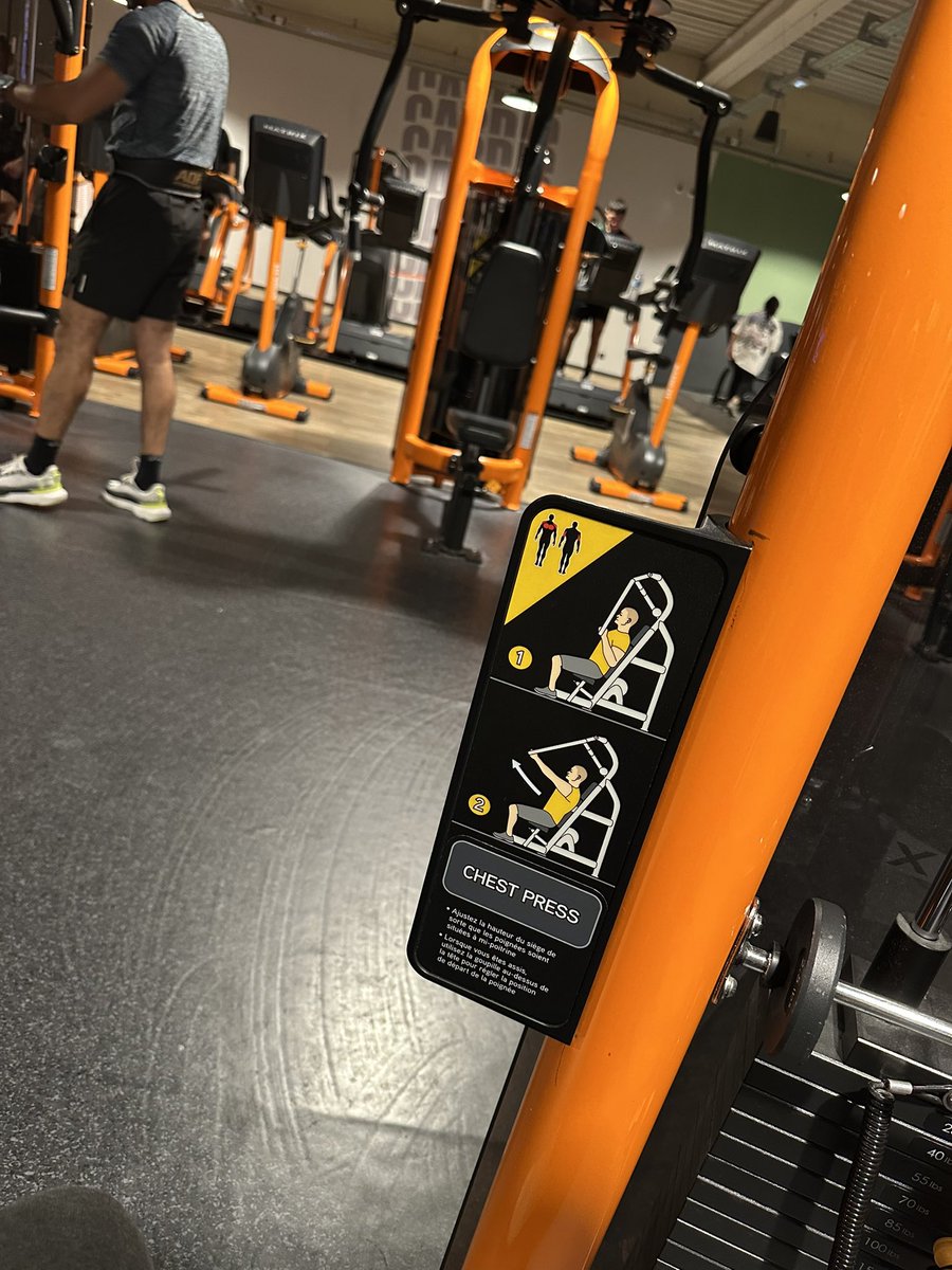 Il faut une belle volonté pour venir à cette heure. Mais je suis dans une forme physique presque étincelante. Presque…