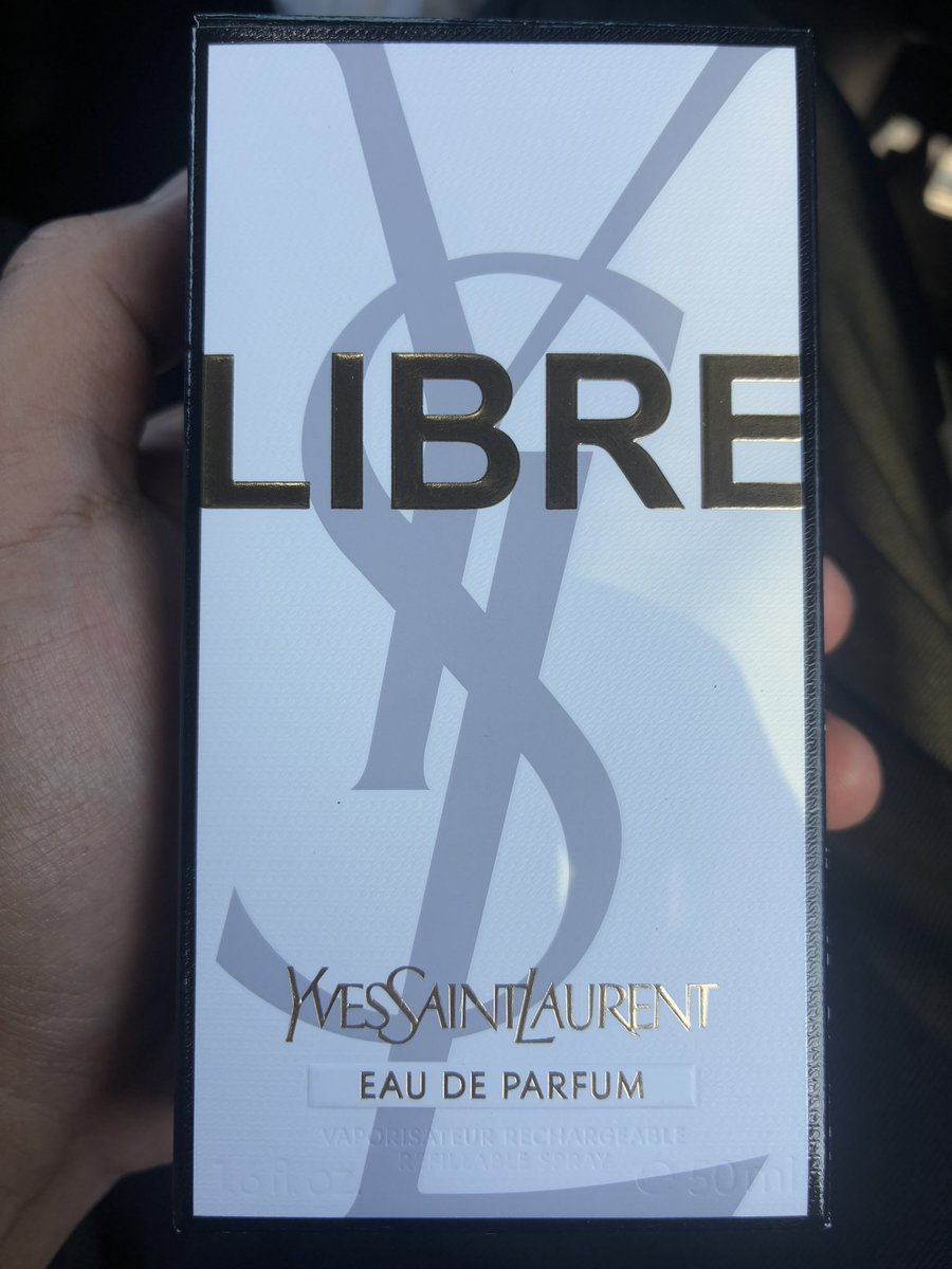 rizutan_risatan's tweet photo. YSLの香水買っちったﾃﾍﾍﾟﾛ(๑>؂<๑)♪ https://t.co/Ia6Cqnr5ya