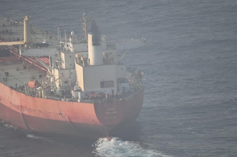 Labuzzcrew's tweet image. 1️⃣ 🚨 24 September: tanker FURIA (#DarkFleet) spotted in the Red Sea (17°55N 039°53E, heading 329°).
➡️ Aging vessel, opaque rotations, no official port calls.
2️⃣ 🚨 25 September: tanker THRON (ex-Chen Lu) detected further south (14°07N 042°42E, heading 156°, 13 kts).
➡️ Same…