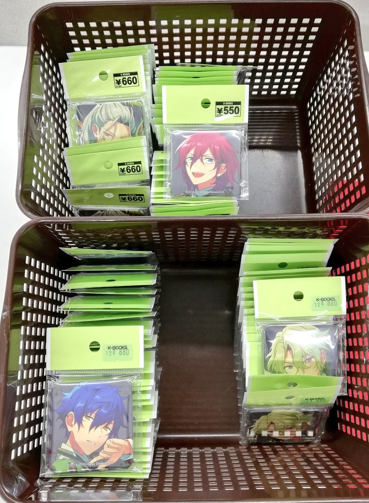 名古屋フロンティア館2階(ライブグッズ) on X: 