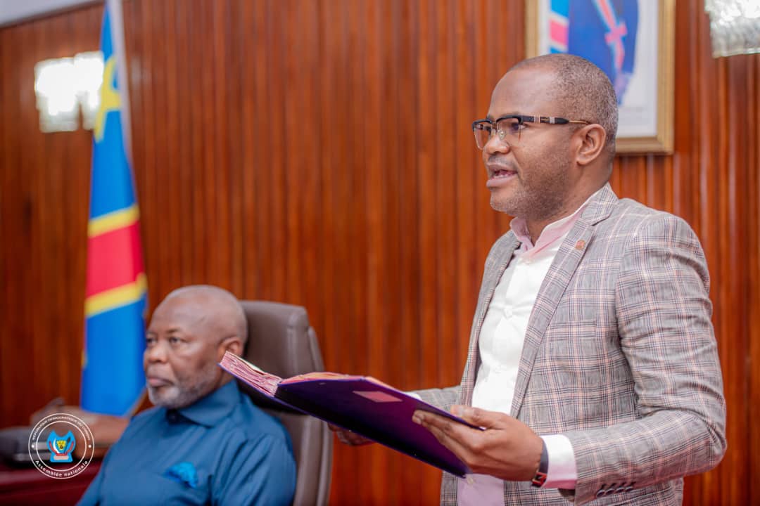 L'histoire retiendra votre engagement et dévouement au sein de cet hémicycle. Le plus important on reste pas éternel à une fonction publique. Le principe de parallélisme de forme et de compétence reste un principe sacro-saint en droit administratif.