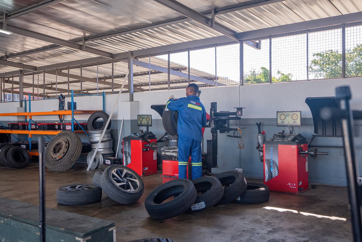 TyreZim's tweet image. Discover our dedicated space where quality service meets expert knowledge! Whether you’re here for tyre fitment, maintenance, or advice, our team is ready to assist you professionally.

#QualityService #ExpertKnowledge #TyreFitment #VehicleMaintenance  #AutoService  #TyreZim
