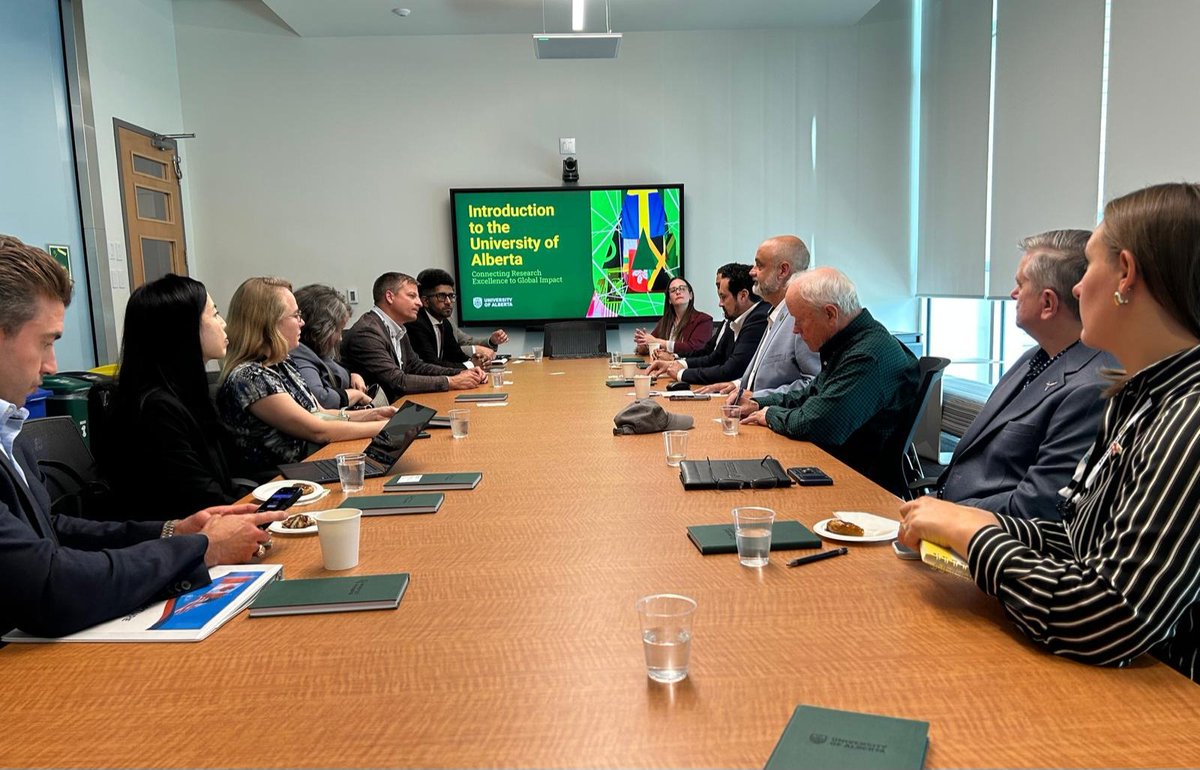 DustyAJohnsonCO's tweet image. It has been an honor to represent #CoLeg by joining a Carbon Capture Study Tour in Canada &amp;amp; discussing #energy. Also met about fostering CO &amp;amp; Canada&apos;s relationship, #trade, ag &amp;amp; ed. 🇺🇸🇨🇦 Thank you @GAC_Corporate &amp;amp; @CanCGDenver for hosting this informative trip in Edmonton, AB.